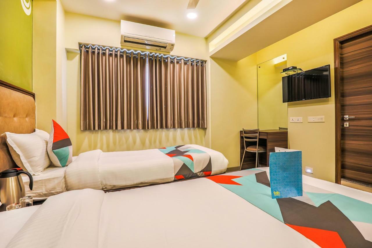 FabHotel Landmark Guestline Vashi Turambhe Exterior foto