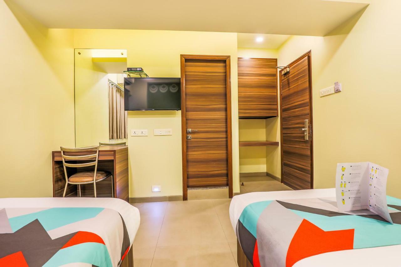 FabHotel Landmark Guestline Vashi Turambhe Exterior foto